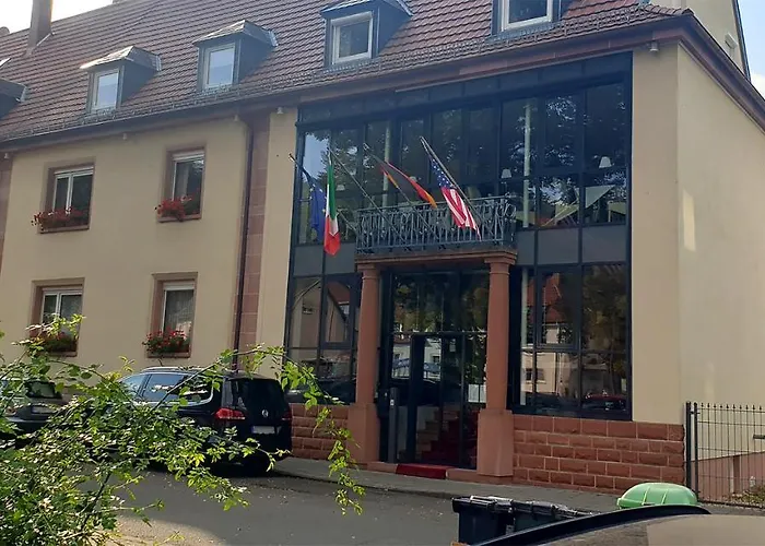 Фото Airhotel Royal Ландштуль