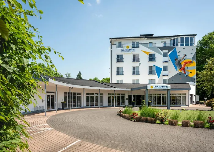Sport- & Seminarhotel Glockenspitze Altenkirchen  photo