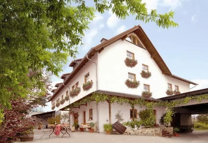Winzerhotel Kinges-Kessel Morstadt photo