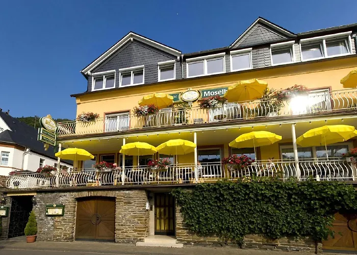 Hotel Weinhaus Moselblick Burg  photo