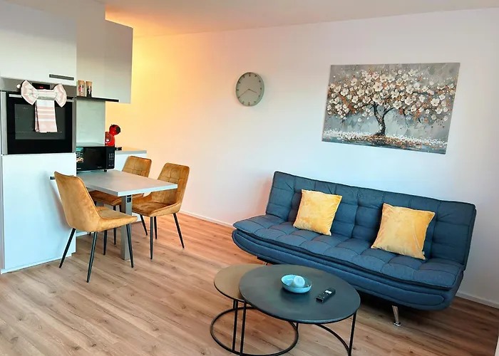 B & A Apartment Mit Balkon Und Parkplatz In Koblenz Metternich תמונה