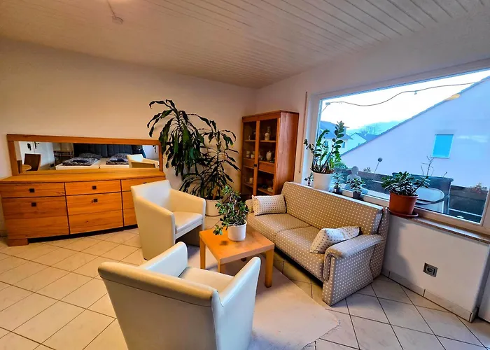 Geraeumige Wohnung Mit 4 Betten Und Balkon Bodenheim fotorgafie