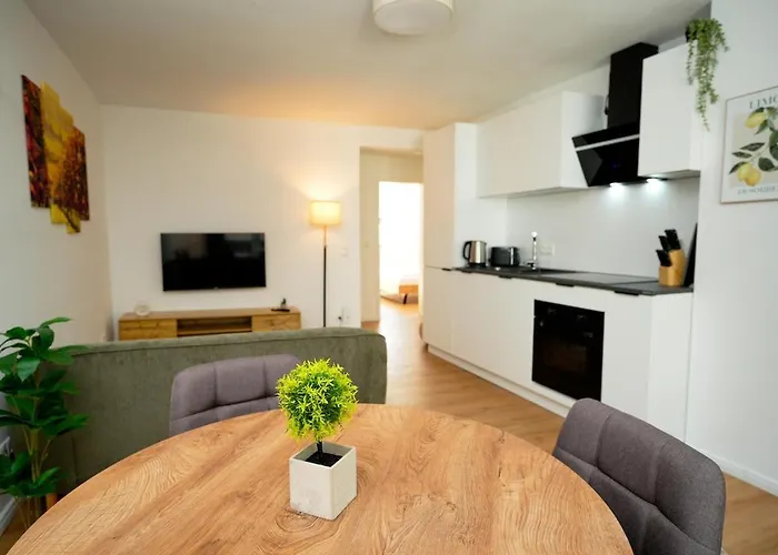 Moderne Wohnung An Der Ahr Inklusive Parkplatz Mayschoß foto