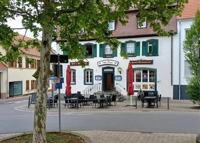 Photo de Gasthaus Engel Eisenberg 