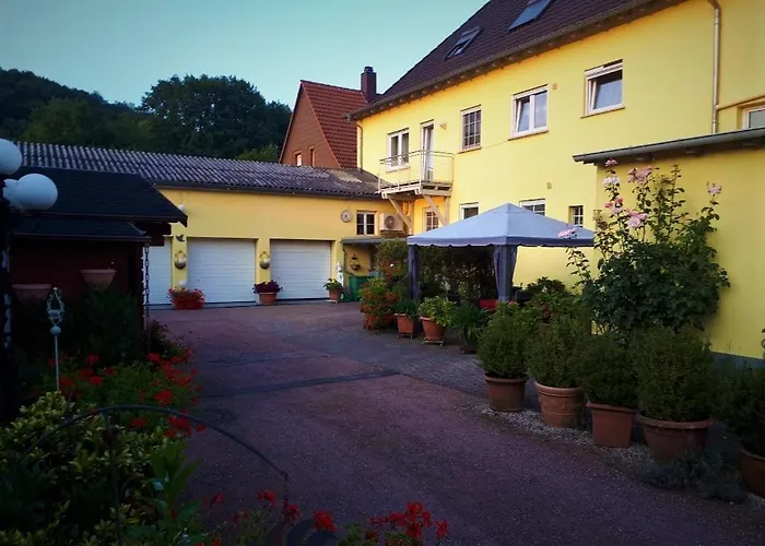 Gastehaus Scherer Bed & Breakfast Waldfischbach-Burgalben photo