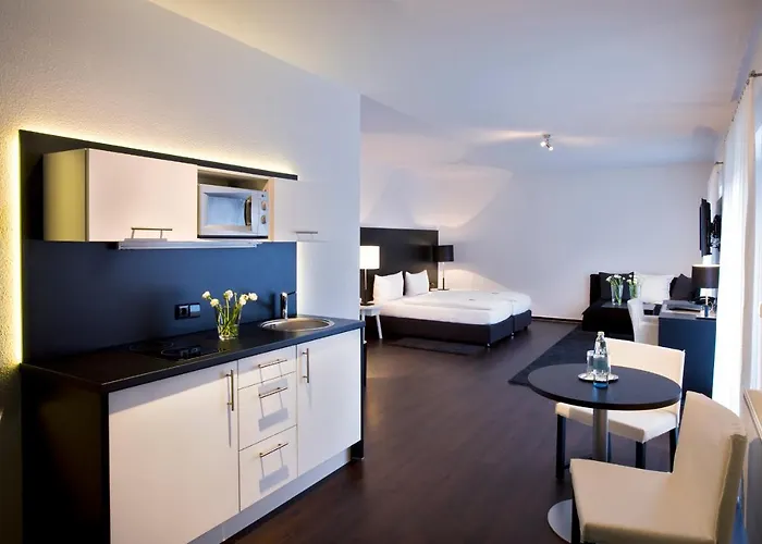 Hotel Zum Roessel Kandel photo